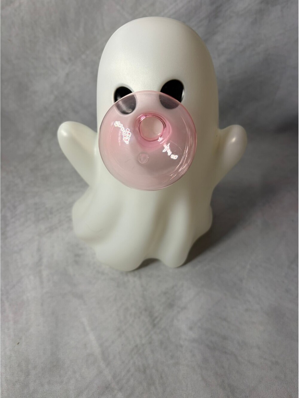 Viral Ghost Blowing Pink Bubble Halloween Decor Figurine